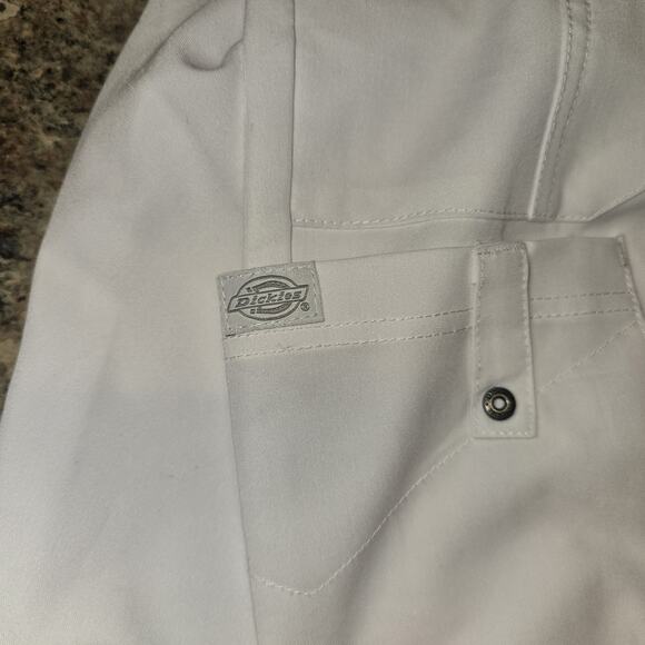 Used Dickies 3X White Scrub‎ Set Medical Scrub Top And Bottom - Picture 11 of 11